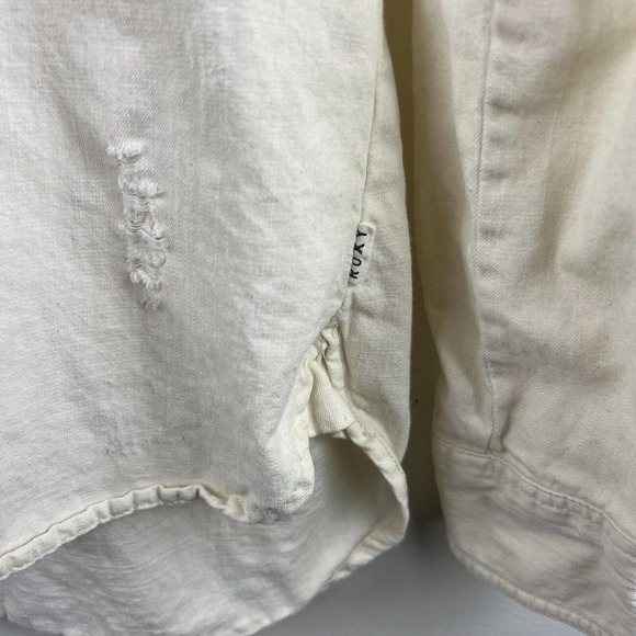 Roxy Shirt Womens Small Ivory Cream Button Up Distressed - Picture 10 of 11